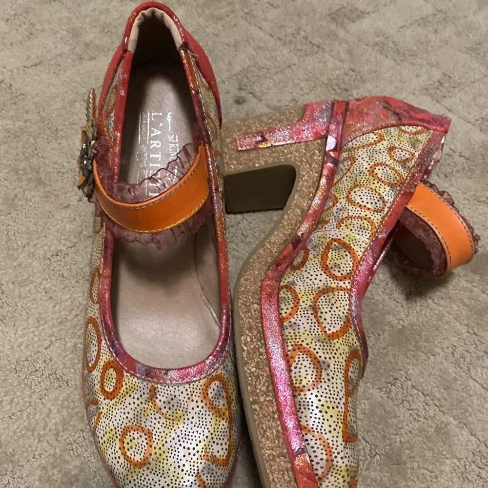 Spring Step Multicolor Floral Heels - Picture 4 of 4